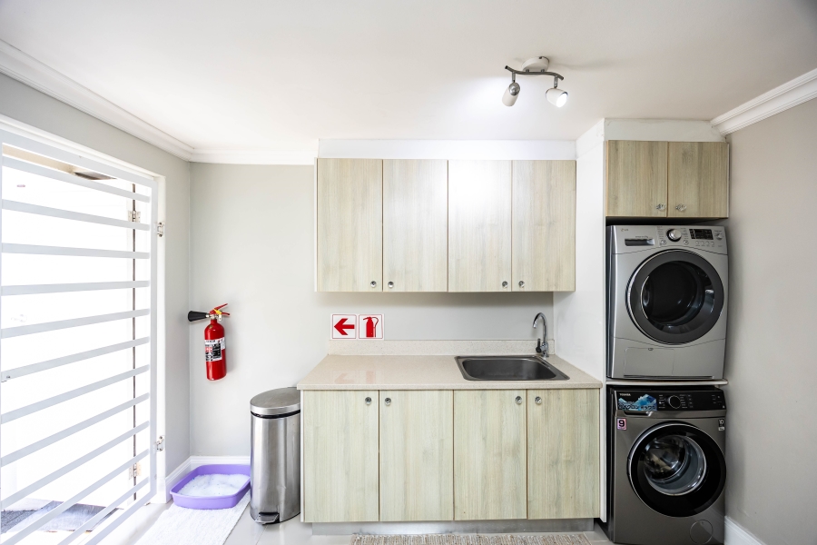 4 Bedroom Property for Sale in Nahoon Eastern Cape